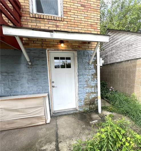 735 1/2 7th Avenue, 15108, PA 15108, 2 Bedrooms Bedrooms, ,1 BathroomBathrooms,Residential,For Sale,7th Avenue,1711756