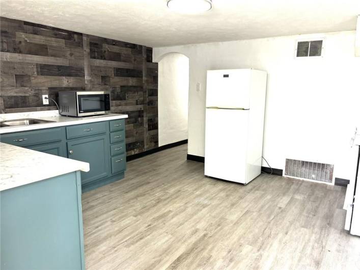 735 1/2 7th Avenue, 15108, PA 15108, 2 Bedrooms Bedrooms, ,1 BathroomBathrooms,Residential,For Sale,7th Avenue,1711756