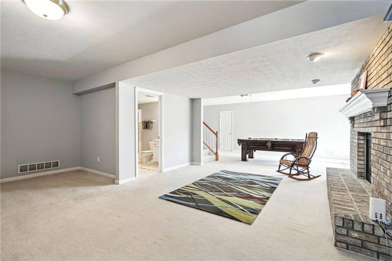 4020 Muirfield Drive, Presto, PA 15142, 4 Bedrooms Bedrooms, 12 Rooms Rooms,4.1 BathroomsBathrooms,Residential,For Sale,Muirfield Drive,0,1711763