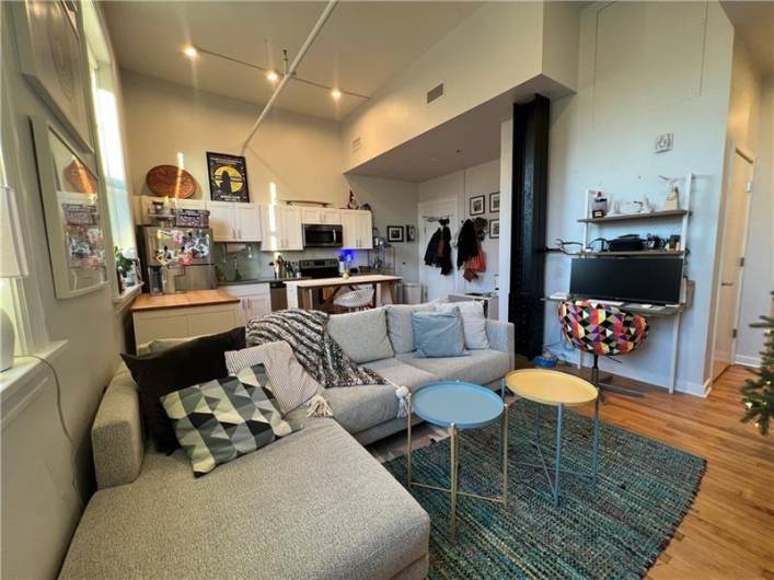 212 45th St, Pittsburgh, PA 15201, 2 Bedrooms Bedrooms, ,1 BathroomBathrooms,Lease,For Sale,45th St,0,1711764