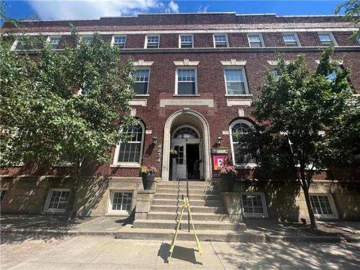212 45th St, Pittsburgh, PA 15201, 2 Bedrooms Bedrooms, ,1 BathroomBathrooms,Lease,For Sale,45th St,0,1711764
