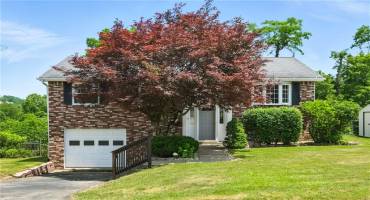 170 Maryellen Dr, North Versailles, PA 15137, 3 Bedrooms Bedrooms, 9 Rooms Rooms,1 BathroomBathrooms,Residential,For Sale,Maryellen Dr,0,1711770