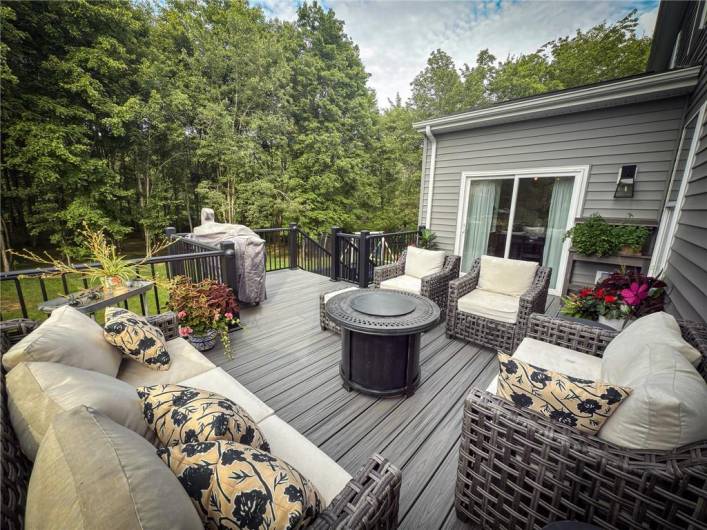 112 Hare Ct, Evans City, PA 16033, 5 Bedrooms Bedrooms, 12 Rooms Rooms,3.1 BathroomsBathrooms,Residential,For Sale,Hare Ct,0,1711773