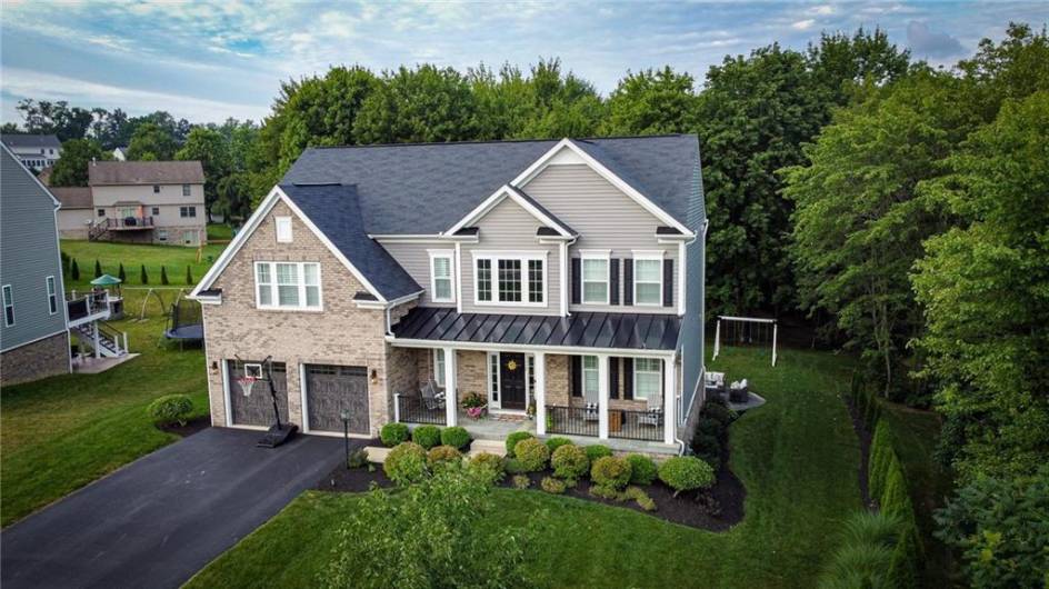 112 Hare Ct, Evans City, PA 16033, 5 Bedrooms Bedrooms, 12 Rooms Rooms,3.1 BathroomsBathrooms,Residential,For Sale,Hare Ct,0,1711773