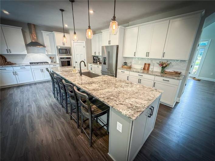 112 Hare Ct, Evans City, PA 16033, 5 Bedrooms Bedrooms, 12 Rooms Rooms,3.1 BathroomsBathrooms,Residential,For Sale,Hare Ct,0,1711773