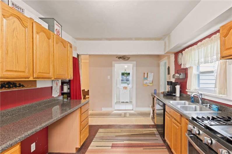 136 B St, Stoystown, PA 15563, 2 Bedrooms Bedrooms, ,1 BathroomBathrooms,Residential,For Sale,B St,1711775