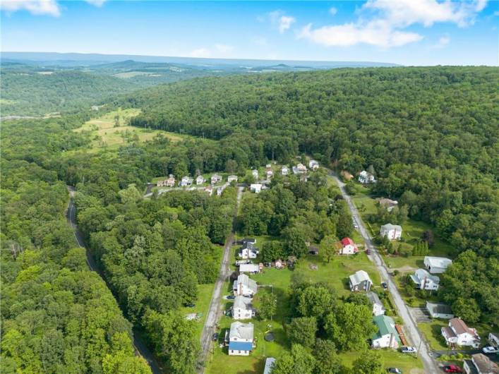 136 B St, Stoystown, PA 15563, 2 Bedrooms Bedrooms, ,1 BathroomBathrooms,Residential,For Sale,B St,1711775