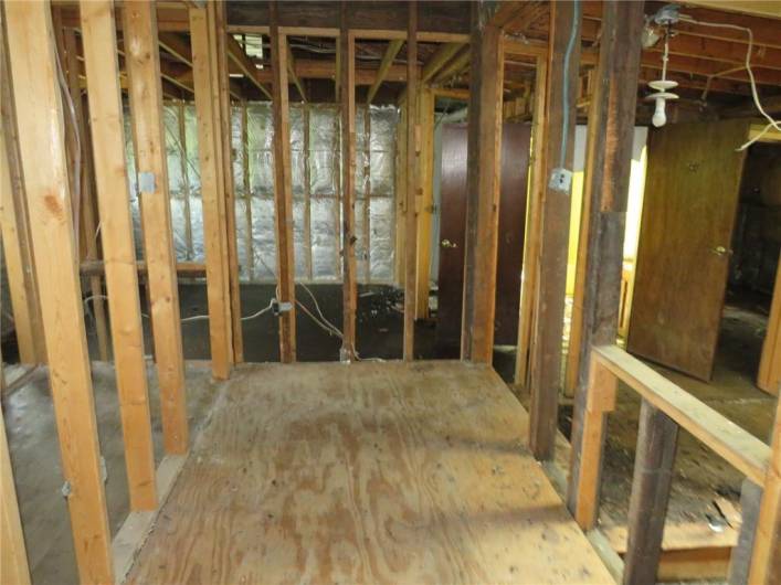 405 Upper Rd, Pittsburgh, PA 15228, 3 Bedrooms Bedrooms, ,1.1 BathroomsBathrooms,Residential,For Sale,Upper Rd,1711783