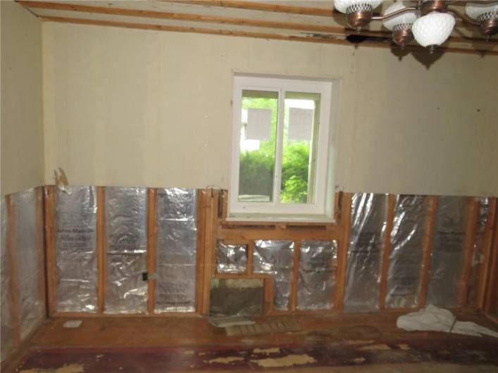 405 Upper Rd, Pittsburgh, PA 15228, 3 Bedrooms Bedrooms, ,1.1 BathroomsBathrooms,Residential,For Sale,Upper Rd,1711783