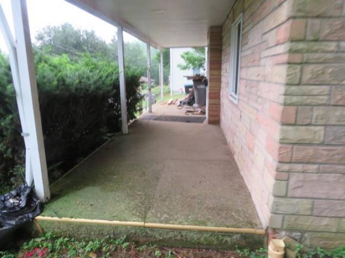 405 Upper Rd, Pittsburgh, PA 15228, 3 Bedrooms Bedrooms, ,1.1 BathroomsBathrooms,Residential,For Sale,Upper Rd,1711783