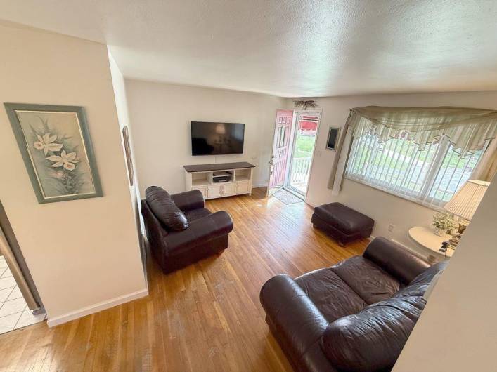 13901 Harvie Court, Irwin, PA 15642, 3 Bedrooms Bedrooms, 8 Rooms Rooms,1 BathroomBathrooms,Residential,For Sale,Harvie Court,1711788