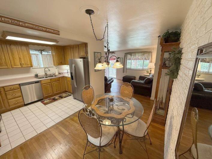 13901 Harvie Court, Irwin, PA 15642, 3 Bedrooms Bedrooms, 8 Rooms Rooms,1 BathroomBathrooms,Residential,For Sale,Harvie Court,1711788