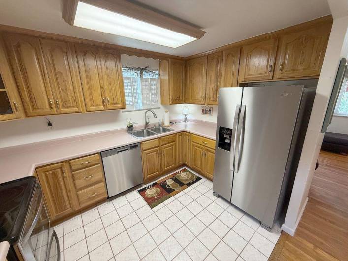 13901 Harvie Court, Irwin, PA 15642, 3 Bedrooms Bedrooms, 8 Rooms Rooms,1 BathroomBathrooms,Residential,For Sale,Harvie Court,1711788