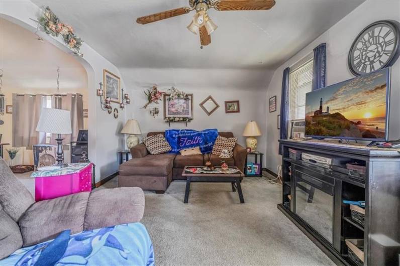 3753 Brownsville Rd, Pittsburgh, PA 15227, ,Multi-unit,For Sale,Brownsville Rd,1711789