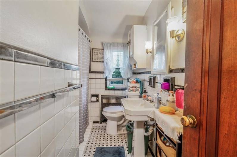 3753 Brownsville Rd, Pittsburgh, PA 15227, ,Multi-unit,For Sale,Brownsville Rd,1711789