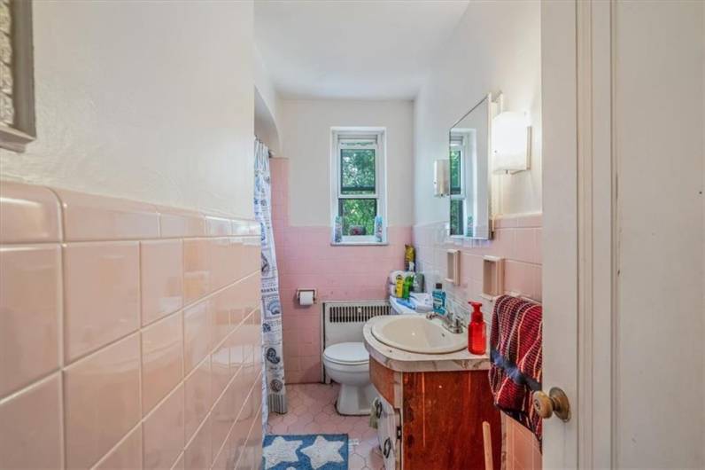 3753 Brownsville Rd, Pittsburgh, PA 15227, ,Multi-unit,For Sale,Brownsville Rd,1711789