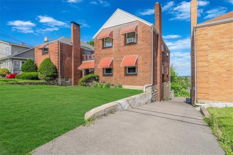 3753 Brownsville Rd, Pittsburgh, PA 15227, ,Multi-unit,For Sale,Brownsville Rd,1711789