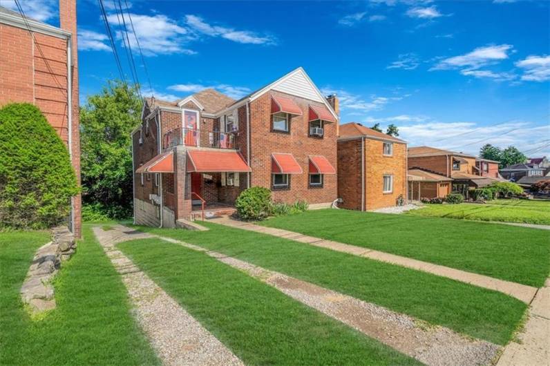 3753 Brownsville Rd, Pittsburgh, PA 15227, ,Multi-unit,For Sale,Brownsville Rd,1711789