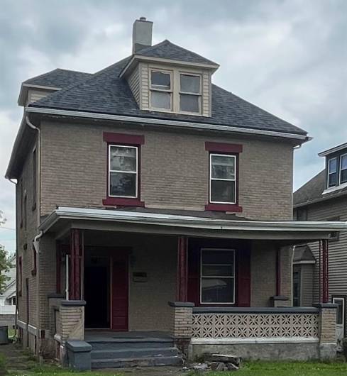 842 Cedar Ave, Sharon, PA 16146, 4 Bedrooms Bedrooms, 8 Rooms Rooms,1.1 BathroomsBathrooms,Residential,For Sale,Cedar Ave,0,1711798