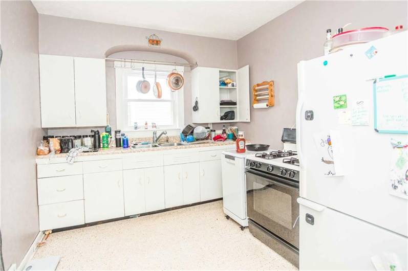 1004 Grant Ave, Kittanning, PA 16201, 2 Bedrooms Bedrooms, ,1 BathroomBathrooms,Residential,For Sale,Grant Ave,0,1711807