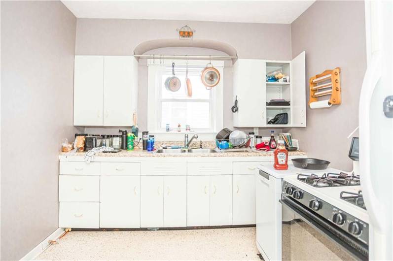 1004 Grant Ave, Kittanning, PA 16201, 2 Bedrooms Bedrooms, ,1 BathroomBathrooms,Residential,For Sale,Grant Ave,0,1711807
