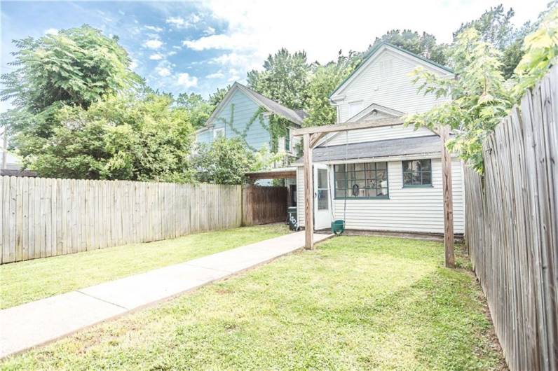 1004 Grant Ave, Kittanning, PA 16201, 2 Bedrooms Bedrooms, ,1 BathroomBathrooms,Residential,For Sale,Grant Ave,0,1711807