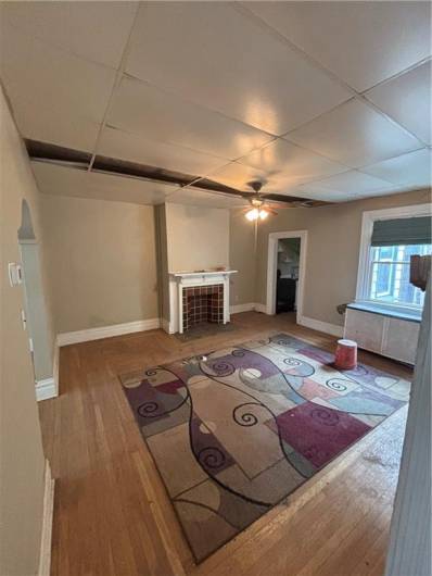 90 Pius St, Pittsburgh, PA 15203, 3 Bedrooms Bedrooms, 6 Rooms Rooms,2 BathroomsBathrooms,Residential,For Sale,Pius St,1711816