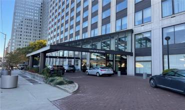 320 Fort Duquesne Blvd Unit 250, Pittsburgh, PA 15222, ,Commercial-industrial-business,For Sale,Fort Duquesne Blvd Unit 250,1711818