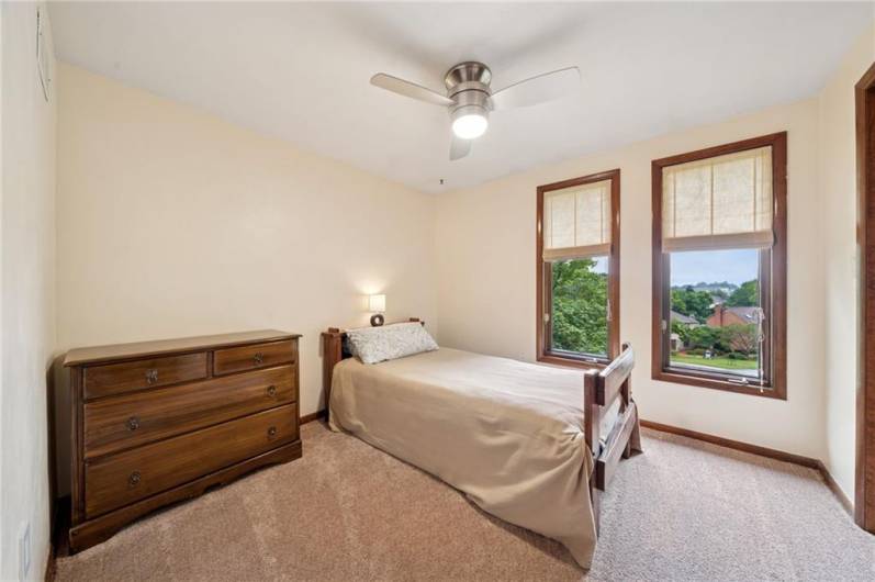 2807 Tischler Rd, Bethel Park, PA 15102, 4 Bedrooms Bedrooms, 9 Rooms Rooms,2.2 BathroomsBathrooms,Residential,For Sale,Tischler Rd,0,1711825