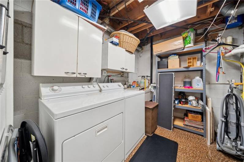 2807 Tischler Rd, Bethel Park, PA 15102, 4 Bedrooms Bedrooms, 9 Rooms Rooms,2.2 BathroomsBathrooms,Residential,For Sale,Tischler Rd,0,1711825
