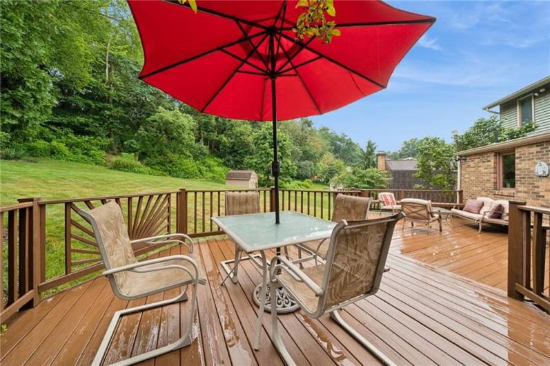 2807 Tischler Rd, Bethel Park, PA 15102, 4 Bedrooms Bedrooms, 9 Rooms Rooms,2.2 BathroomsBathrooms,Residential,For Sale,Tischler Rd,0,1711825
