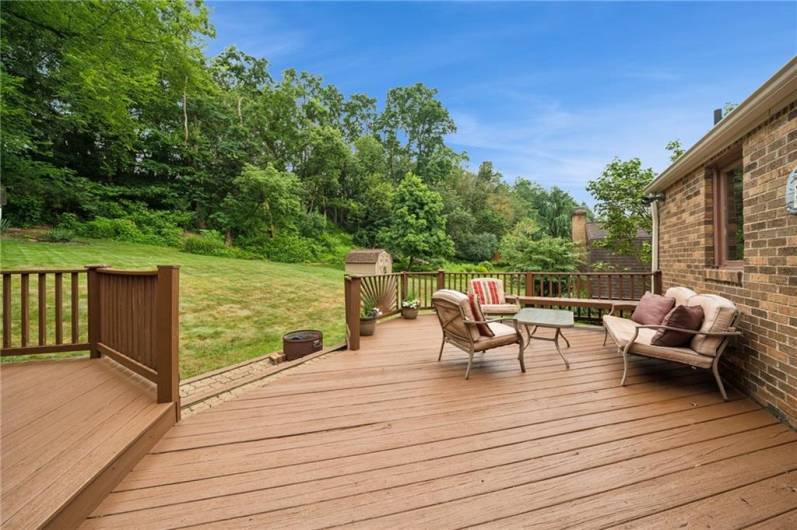 2807 Tischler Rd, Bethel Park, PA 15102, 4 Bedrooms Bedrooms, 9 Rooms Rooms,2.2 BathroomsBathrooms,Residential,For Sale,Tischler Rd,0,1711825
