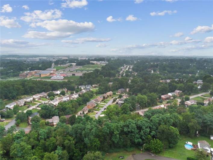 2807 Tischler Rd, Bethel Park, PA 15102, 4 Bedrooms Bedrooms, 9 Rooms Rooms,2.2 BathroomsBathrooms,Residential,For Sale,Tischler Rd,0,1711825