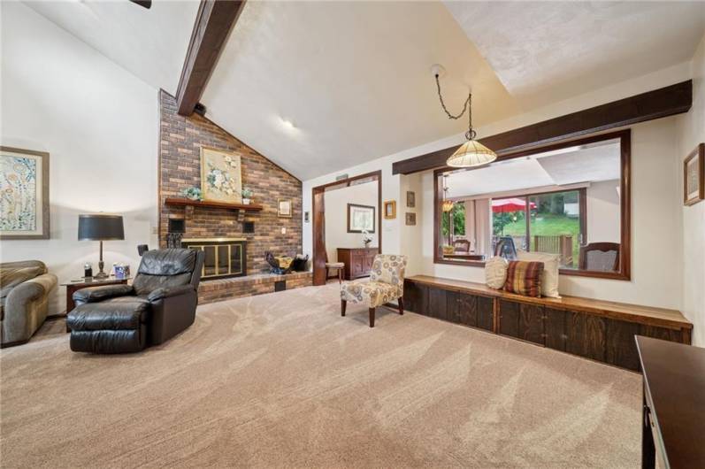 2807 Tischler Rd, Bethel Park, PA 15102, 4 Bedrooms Bedrooms, 9 Rooms Rooms,2.2 BathroomsBathrooms,Residential,For Sale,Tischler Rd,0,1711825