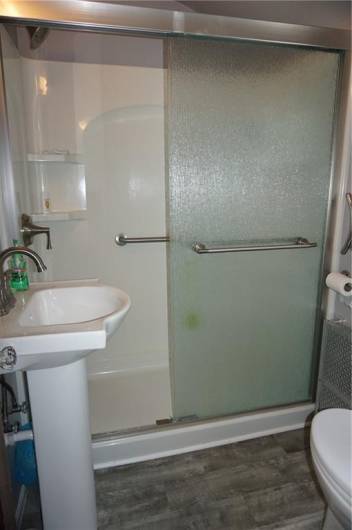 149 Ridgewood Road, Pittsburgh, PA 15237, 2 Bedrooms Bedrooms, 6 Rooms Rooms,1 BathroomBathrooms,Residential,For Sale,Ridgewood Road,0,1711831