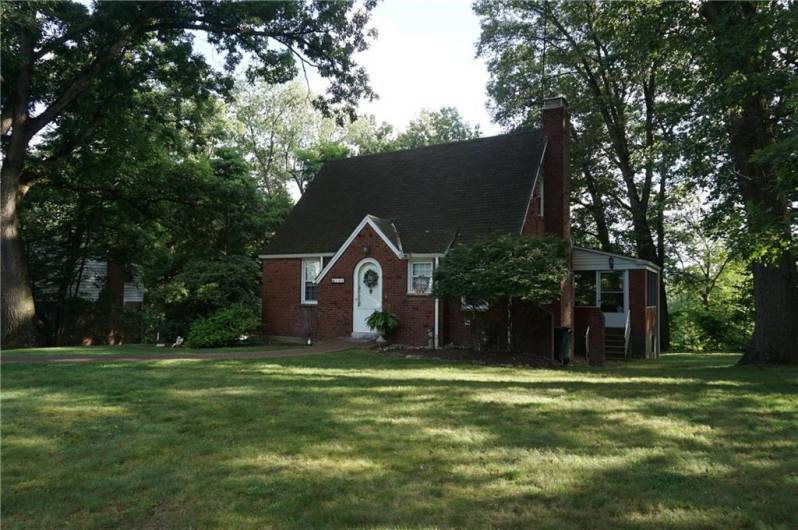 149 Ridgewood Road, Pittsburgh, PA 15237, 2 Bedrooms Bedrooms, 6 Rooms Rooms,1 BathroomBathrooms,Residential,For Sale,Ridgewood Road,0,1711831