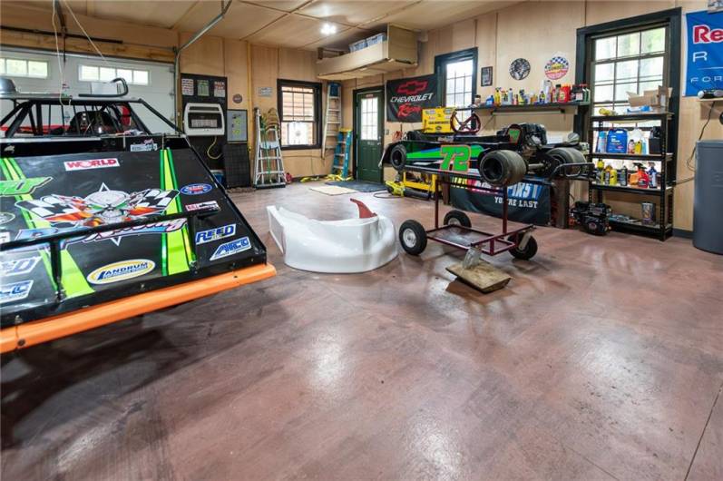 In Law Suite Workshop Garage
