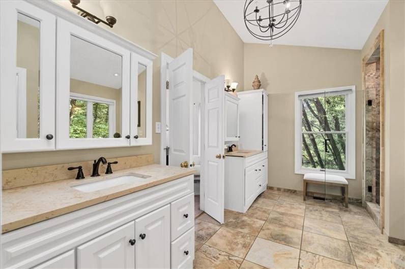 2001 Buckingham Dr, Mars, PA 16046, 6 Bedrooms Bedrooms, 14 Rooms Rooms,3.1 BathroomsBathrooms,Residential,For Sale,Buckingham Dr,1711842