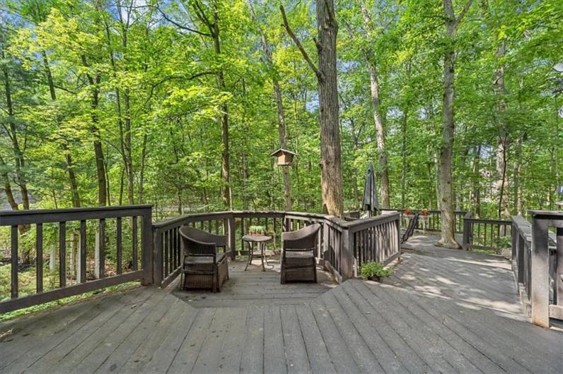 2001 Buckingham Dr, Mars, PA 16046, 6 Bedrooms Bedrooms, 14 Rooms Rooms,3.1 BathroomsBathrooms,Residential,For Sale,Buckingham Dr,1711842