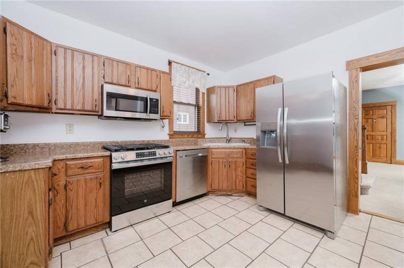 615 Maple St, Indiana, PA 15701, 4 Bedrooms Bedrooms, ,1.1 BathroomsBathrooms,Residential,For Sale,Maple St,0,1711849