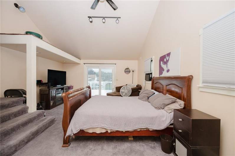 615 Maple St, Indiana, PA 15701, 4 Bedrooms Bedrooms, ,1.1 BathroomsBathrooms,Residential,For Sale,Maple St,0,1711849