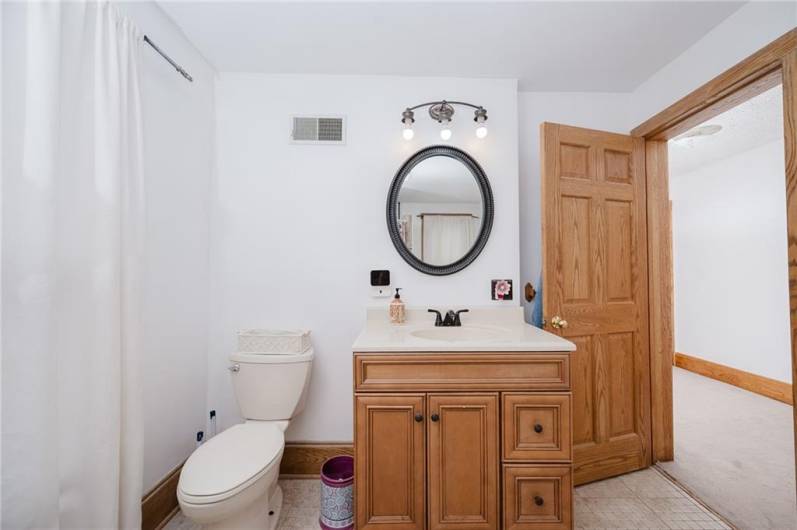 615 Maple St, Indiana, PA 15701, 4 Bedrooms Bedrooms, ,1.1 BathroomsBathrooms,Residential,For Sale,Maple St,0,1711849
