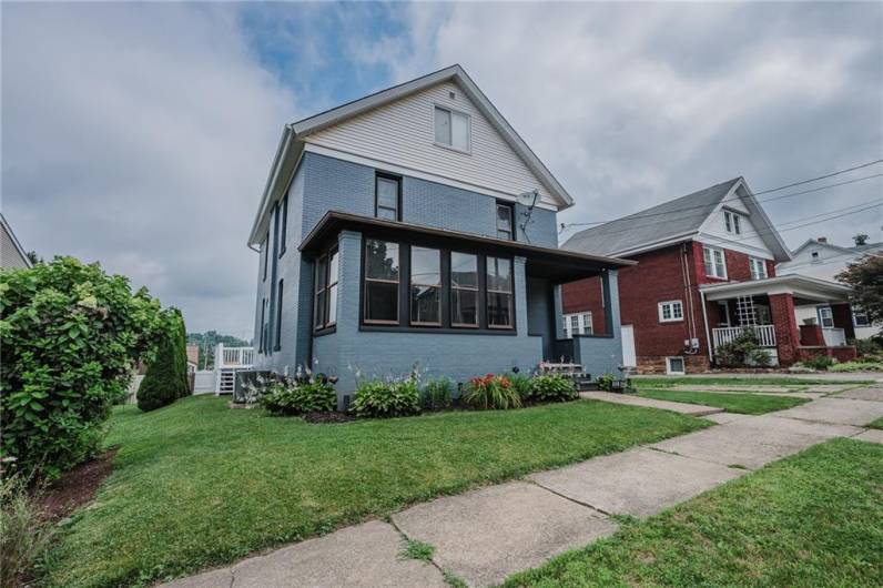 615 Maple St, Indiana, PA 15701, 4 Bedrooms Bedrooms, ,1.1 BathroomsBathrooms,Residential,For Sale,Maple St,0,1711849
