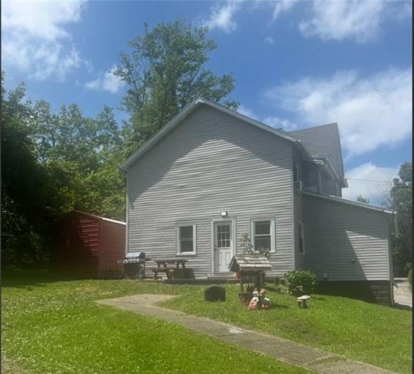 86 Main St, Greenville, PA 16125, 5 Bedrooms Bedrooms, ,2 BathroomsBathrooms,Residential,For Sale,Main St,1711851