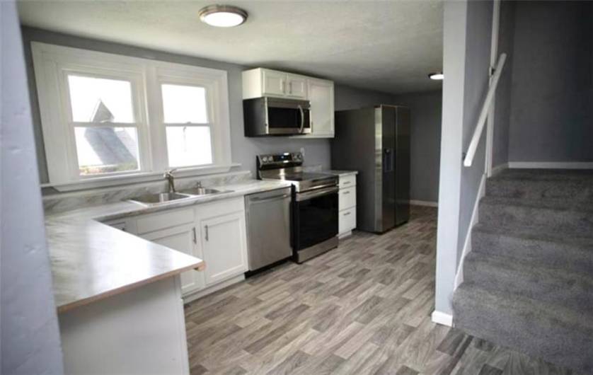 86 Main St, Greenville, PA 16125, 5 Bedrooms Bedrooms, ,2 BathroomsBathrooms,Residential,For Sale,Main St,1711851
