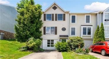 215 Hawthorne Dr, Oakdale, PA 15071, 2 Bedrooms Bedrooms, 6 Rooms Rooms,2 BathroomsBathrooms,Residential,For Sale,Hawthorne Dr,0,1711167