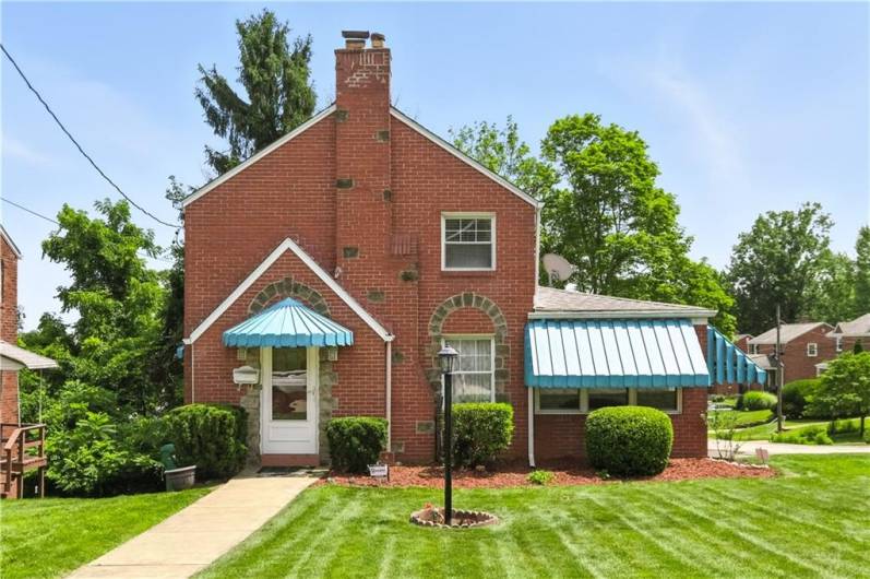6 GARDEN TERRACE, Pittsburgh, PA 15221, 2 Bedrooms Bedrooms, 8 Rooms Rooms,2 BathroomsBathrooms,Residential,For Sale,GARDEN TERRACE,0,1711450