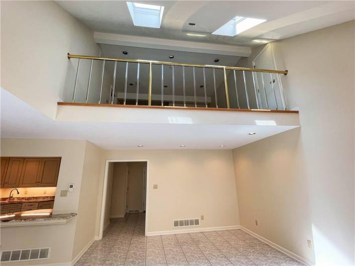 250 PORTMAN LANE, Bridgeville, PA 15017, 3 Bedrooms Bedrooms, 11 Rooms Rooms,3.1 BathroomsBathrooms,Residential,For Sale,PORTMAN LANE,0,1711507