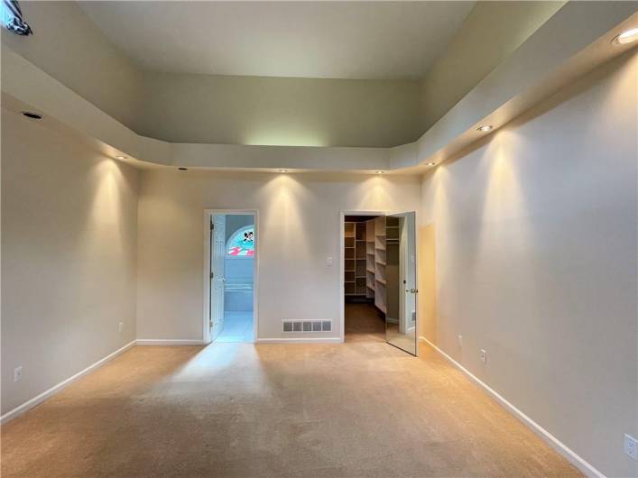 250 PORTMAN LANE, Bridgeville, PA 15017, 3 Bedrooms Bedrooms, 11 Rooms Rooms,3.1 BathroomsBathrooms,Residential,For Sale,PORTMAN LANE,0,1711507
