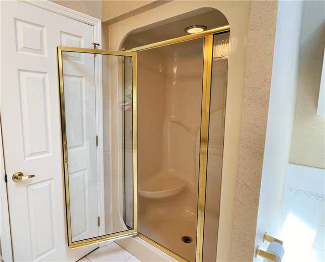 250 PORTMAN LANE, Bridgeville, PA 15017, 3 Bedrooms Bedrooms, 11 Rooms Rooms,3.1 BathroomsBathrooms,Residential,For Sale,PORTMAN LANE,0,1711507